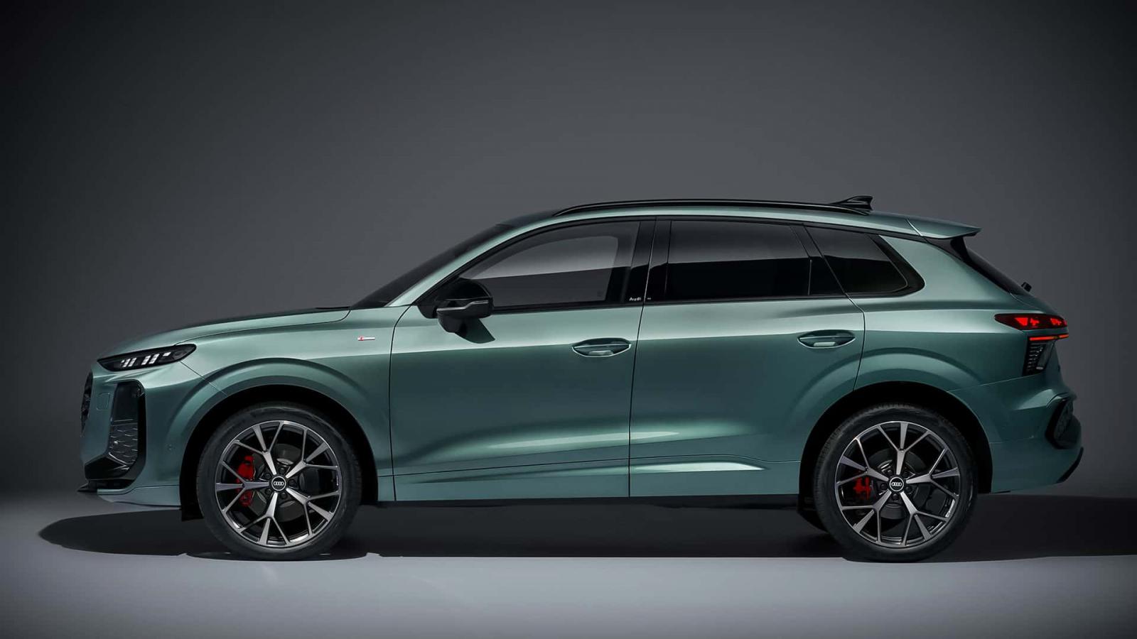 Ντεμπούτο για το νέο Audi Q3 με έως 272 ίππους 